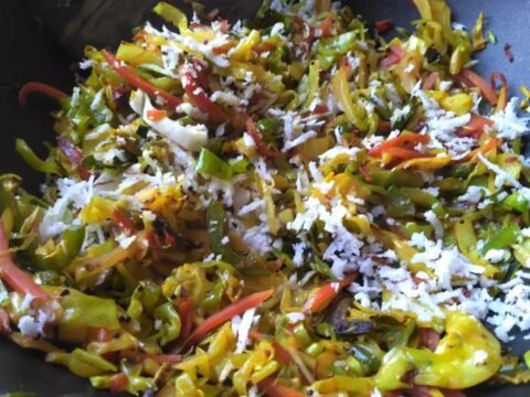 Assorted vegetables stir-fried with coconut