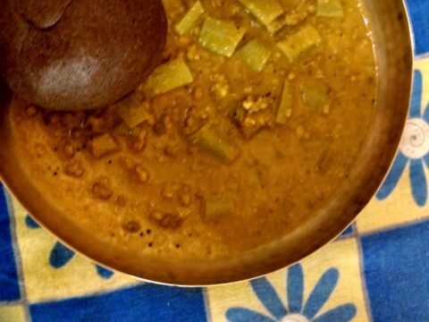 Ragi mudde with vegetable sambar