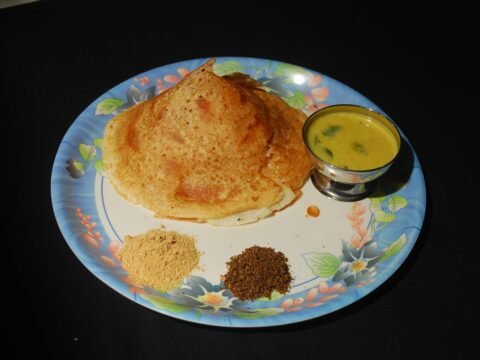 Ulundhu Sadam, traditional black-gram rice from Tamil village kitchens